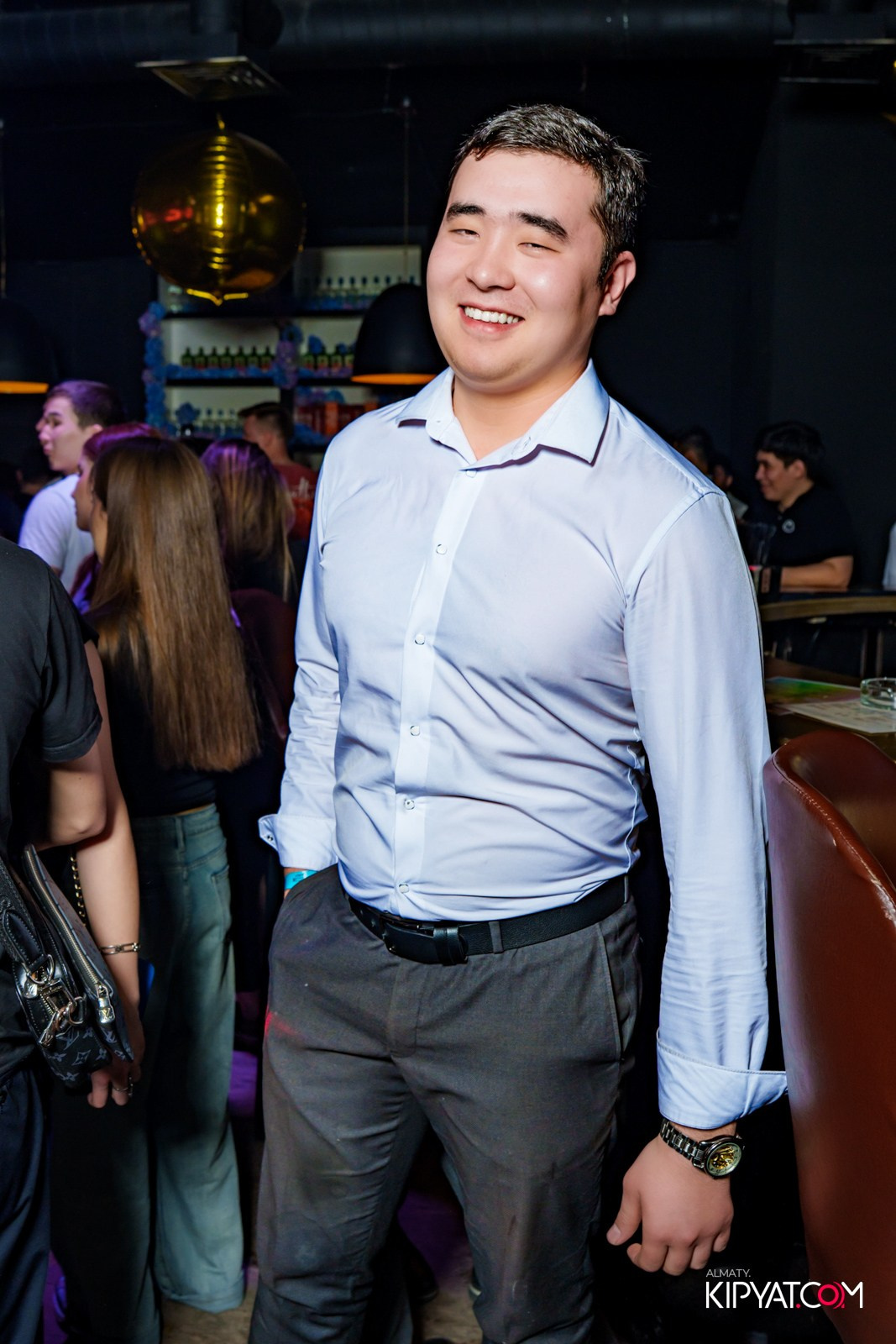 UYAT EMES BAR. КИПЯТКОМ АЛМАТЫ!