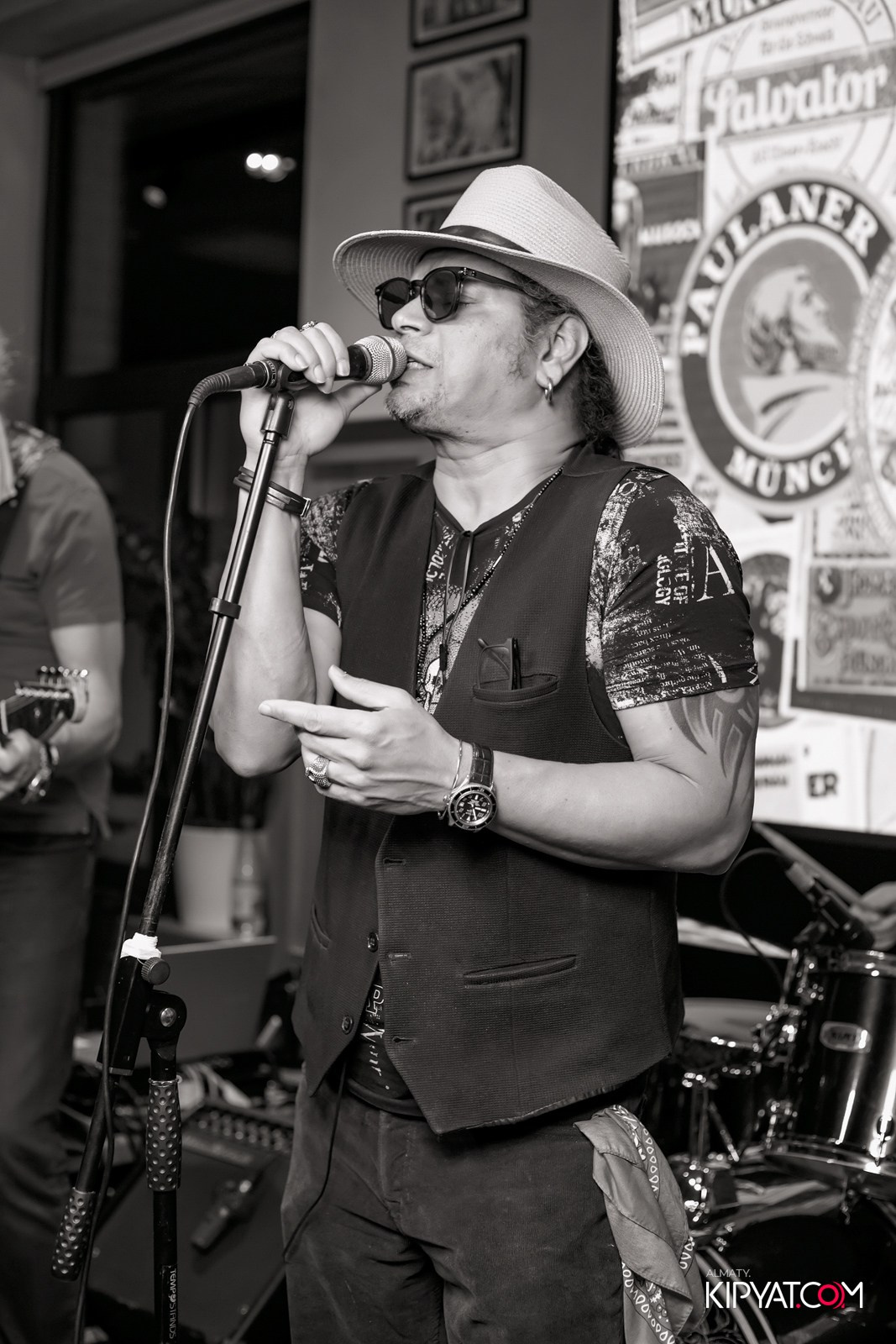 PAULANER. КИПЯТКОМ АЛМАТЫ!