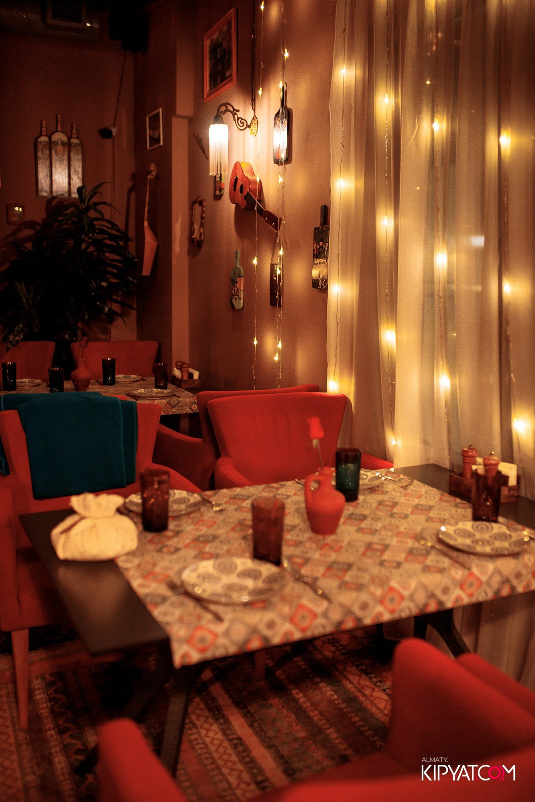 EZO РЕСТОРАН. КИПЯТКОМ АЛМАТЫ!