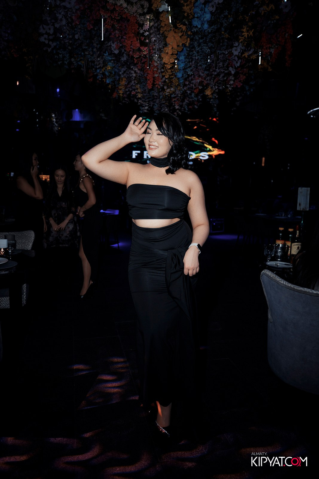 FRIENDS BAR & TERRACE. КИПЯТКОМ АЛМАТЫ! Фотосъемка мероприятий в Алматы