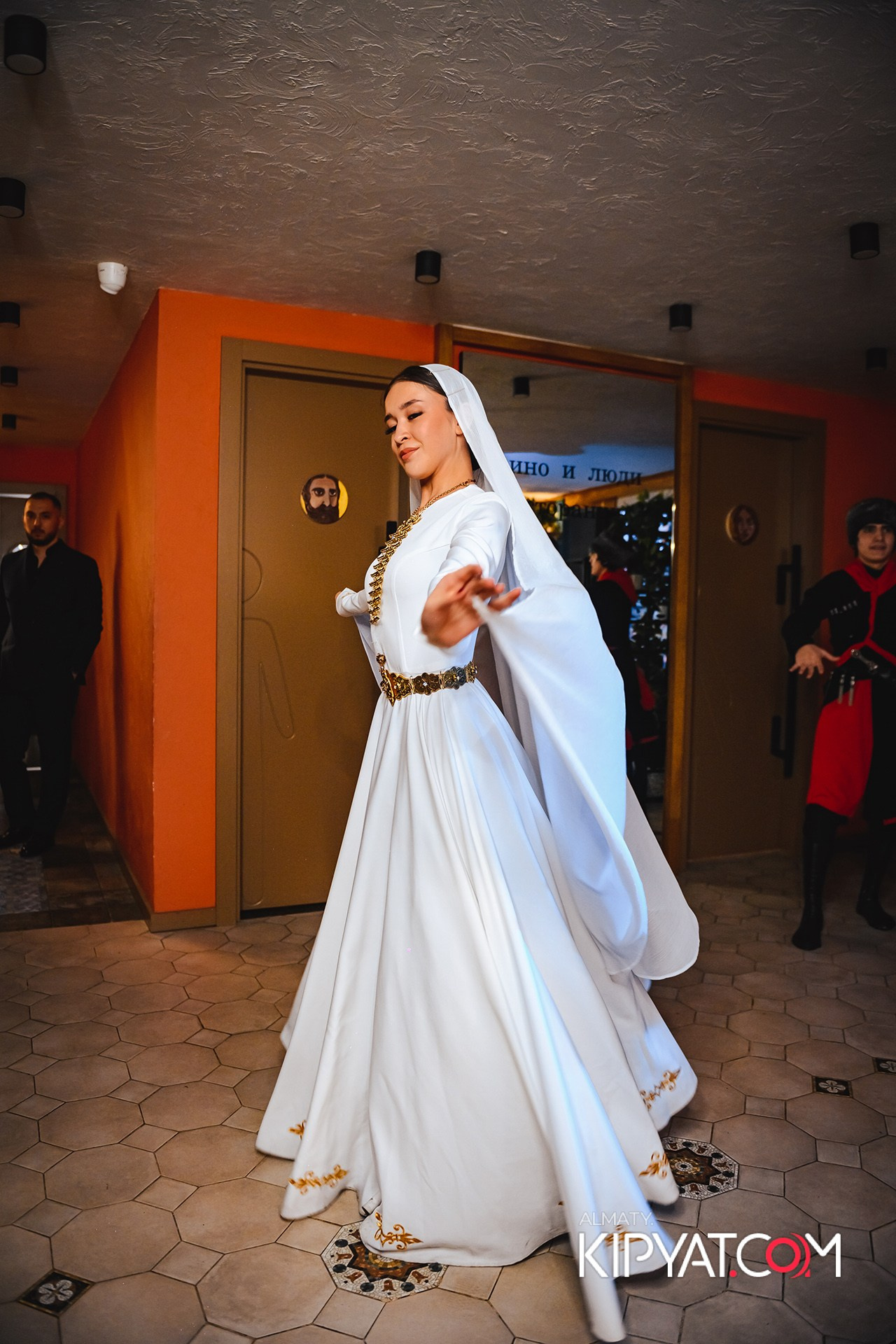 MODI RESTORANCHIK. КИПЯТКОМ АЛМАТЫ!