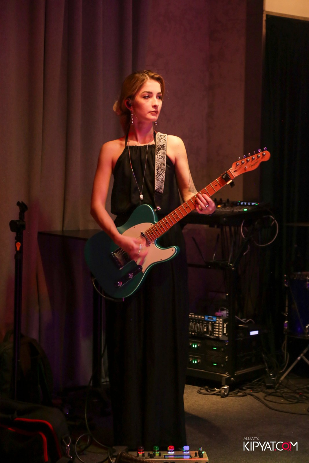 ПИНТА НА ТУЛЕБАЕВА. КИПЯТКОМ АЛМАТЫ! Фотосъемка мероприятий в Алматы