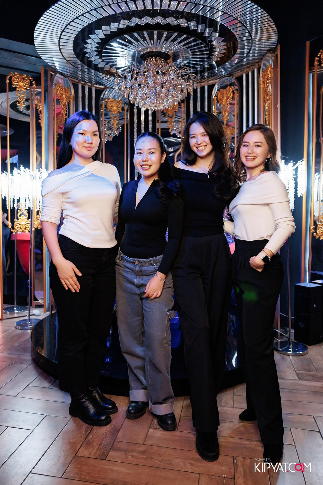 ЗАЯ, НА БИС. КИПЯТКОМ АЛМАТЫ!