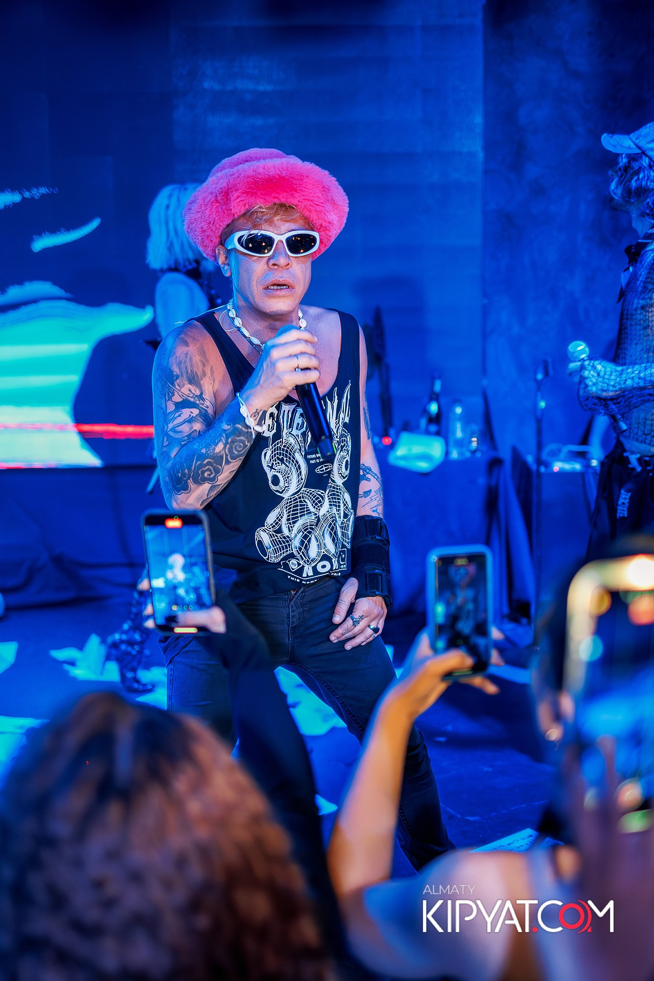 QUEST PISTOLS В РЕСТОРАНЕ NINO. КИПЯТКОМ АЛМАТЫ!