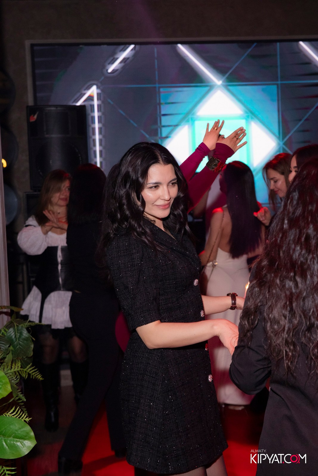 MAMA GIVI. КИПЯТКОМ АЛМАТЫ! Фотосъемка мероприятий в Алматы