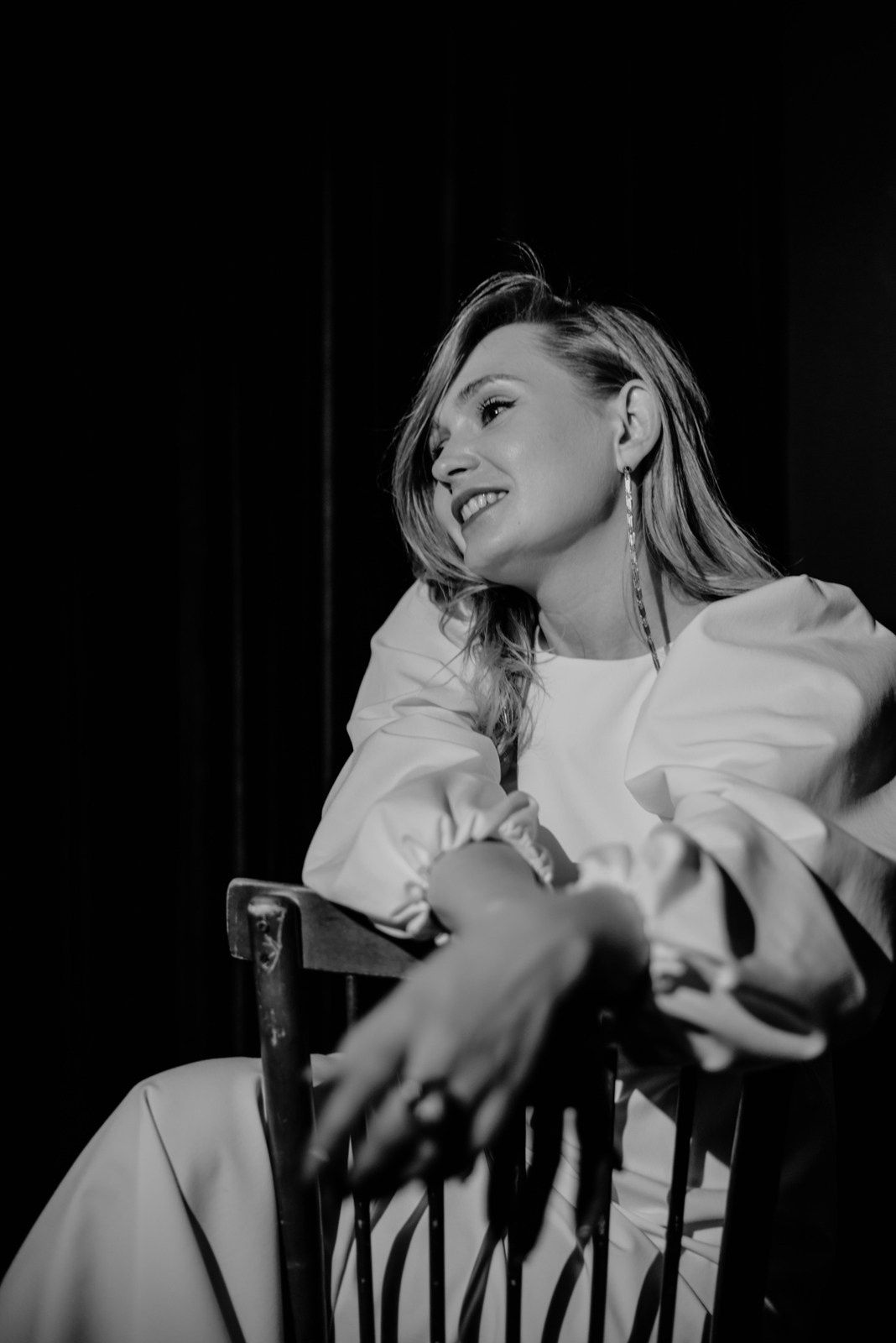 Свадебная фотосессия в стиле минимализм в Тюмени — Максим и Таня — Фотограф Дарья Мустафина. Фотограф Дарья Мустафина, Тюмень