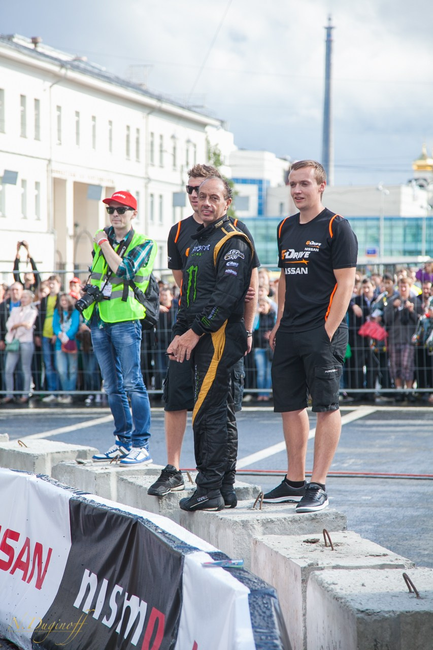 Nissan Nissmo Drive. Профессиональный фотограф Дугинов Николай | Екатеринбург