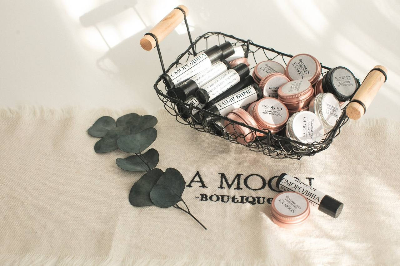 Косметика. • La Moon boutique •
