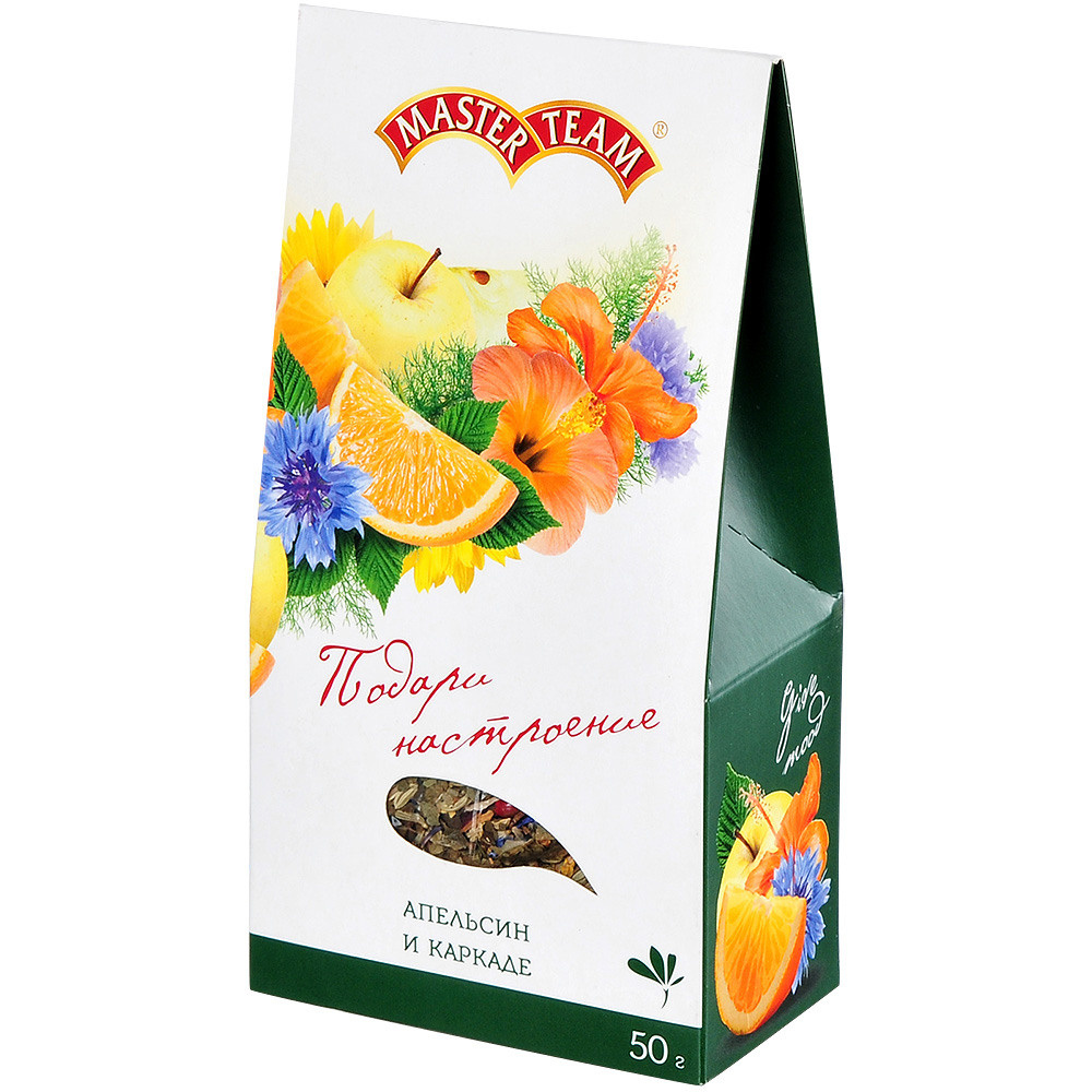 Чай ароматизированный в картонной коробке на белом фоне.