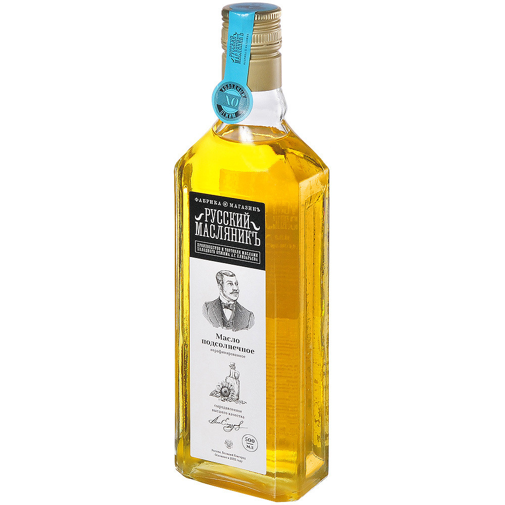 бутылка с подсолнечным маслом