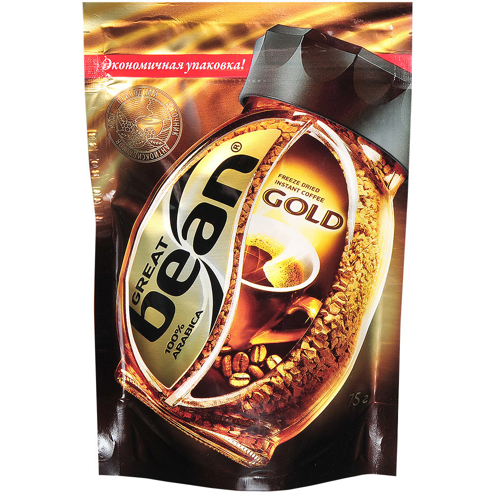 Пакет кофе не белом фоне.