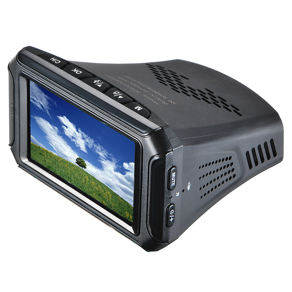 Фотосъёмка видеорегистраторов на белом фоне для инфографики для маркетплейсов.