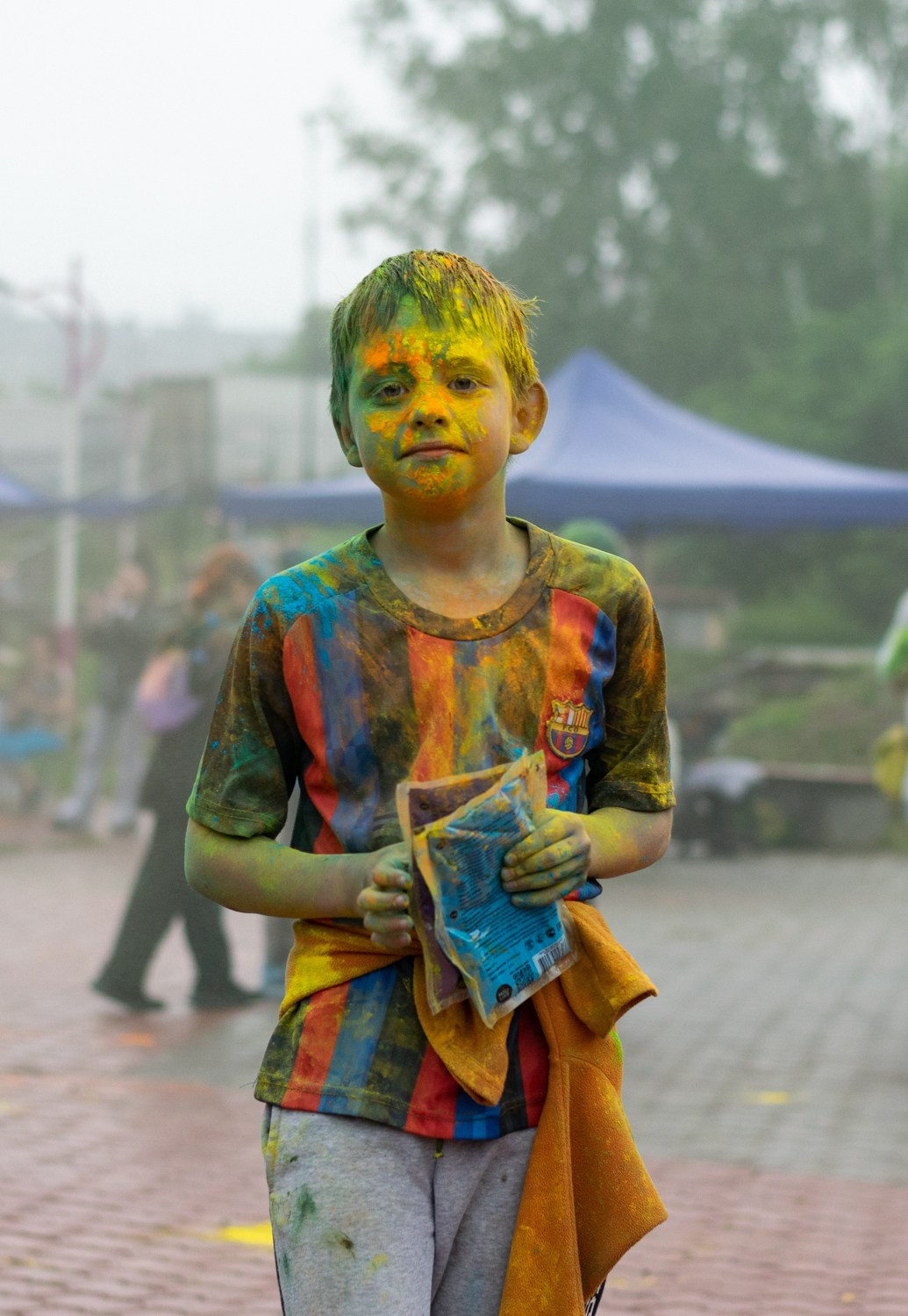 Антон Курдюмов фотограф в Хабаровске Рина Курдюмова фото27 foto27 Антон Дорофеев репортажный репортаж документалист Тони и Рина фотосоздатели День молодежи по-русски Хабаровск кинотеатр