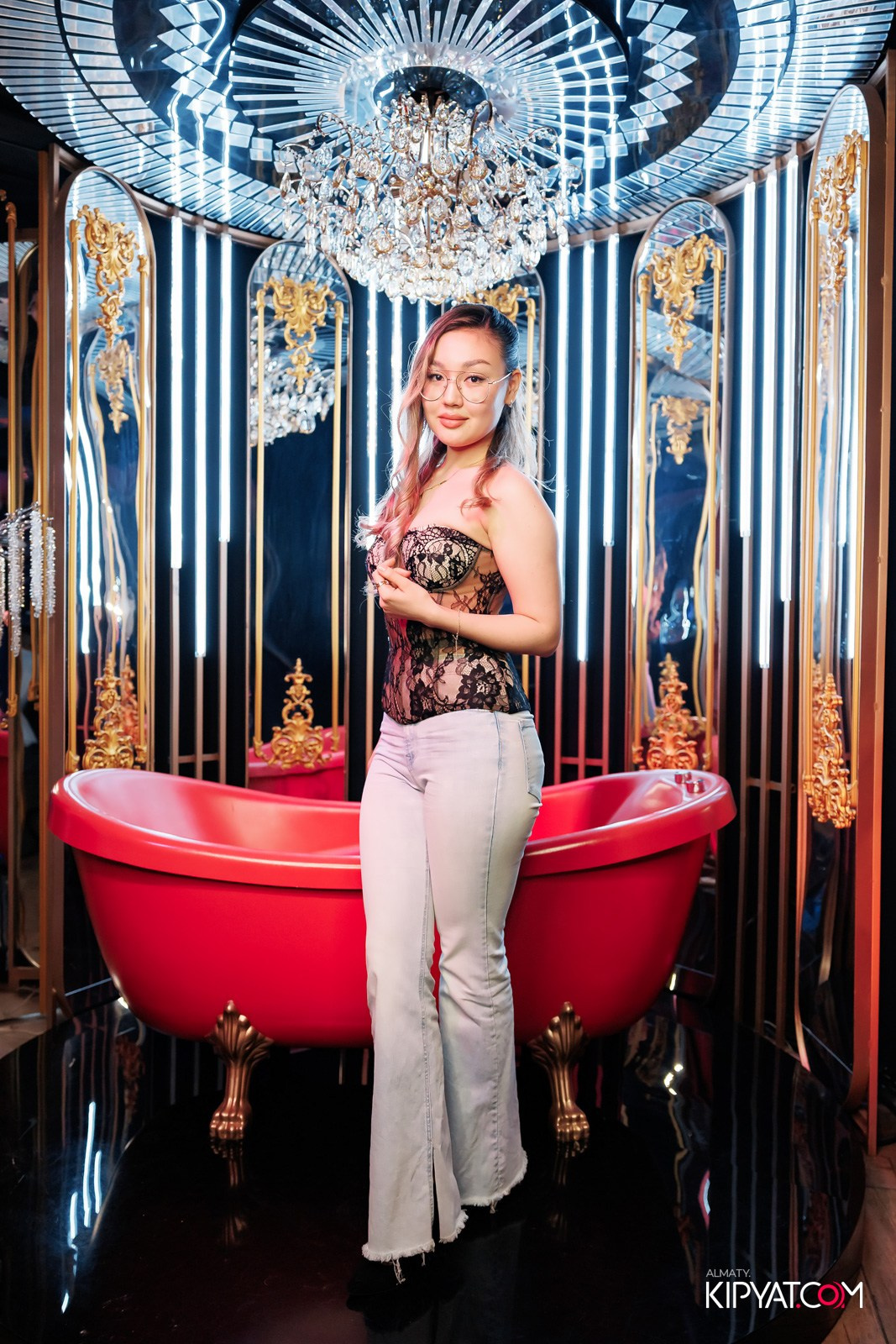 ЗАЯ, НА БИС. КИПЯТКОМ АЛМАТЫ!