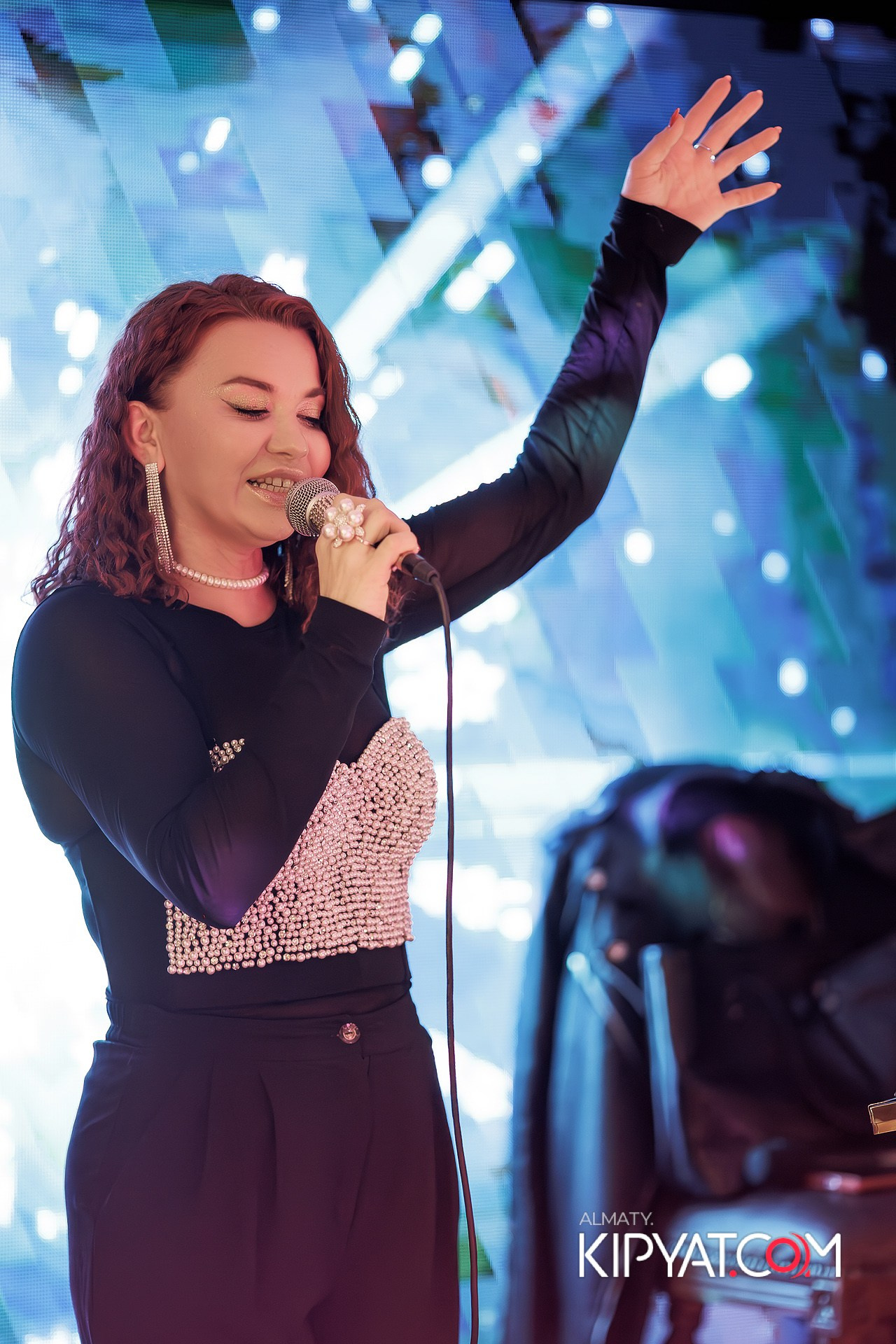 R.S'SULTAN. КИПЯТКОМ АЛМАТЫ!