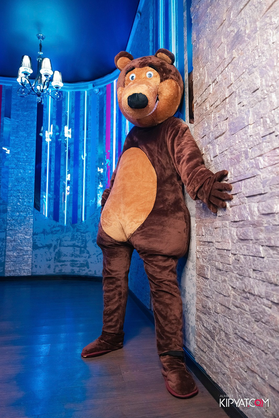 УХО И МЕДВЕДЬ НА ГАГАРИНА. КИПЯТКОМ АЛМАТЫ!