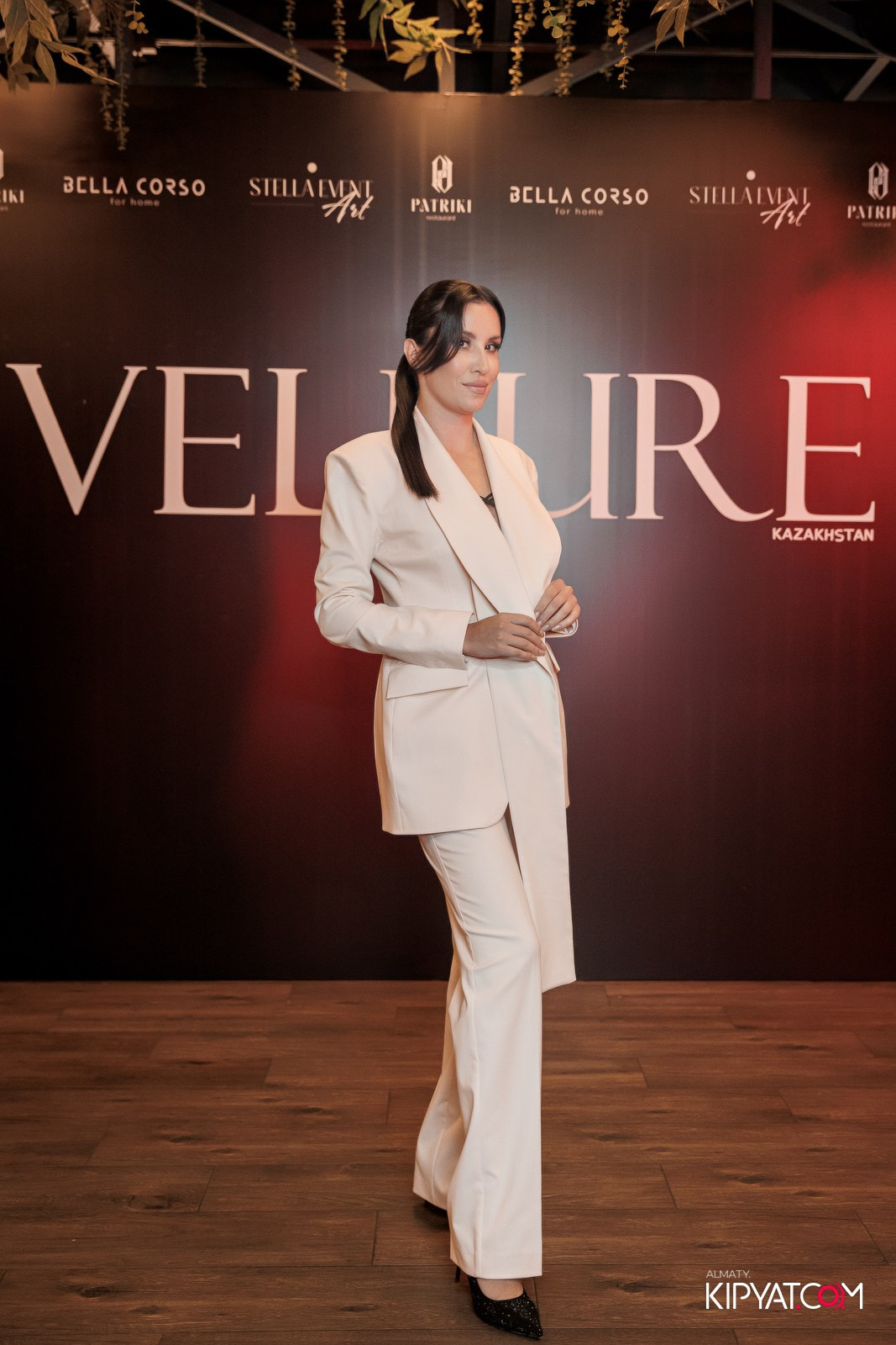 ПРЕЗЕНТАЦИЯ ЖУРНАЛА «VELLURE». КИПЯТКОМ АЛМАТЫ!