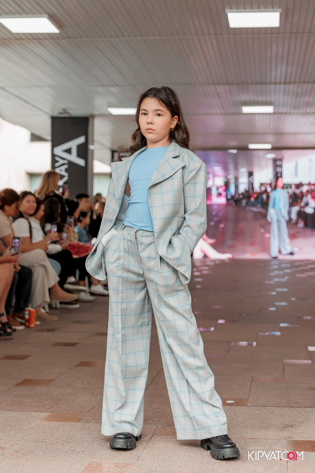 JUNIOR FASHION SHOW. КИПЯТКОМ АЛМАТЫ!