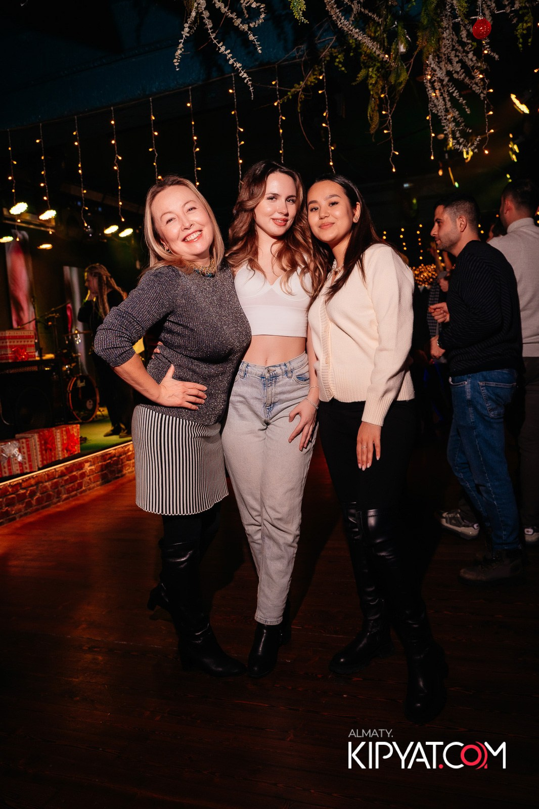 MUNCHEN PUB НА ПАНФИЛОВА. КИПЯТКОМ АЛМАТЫ!