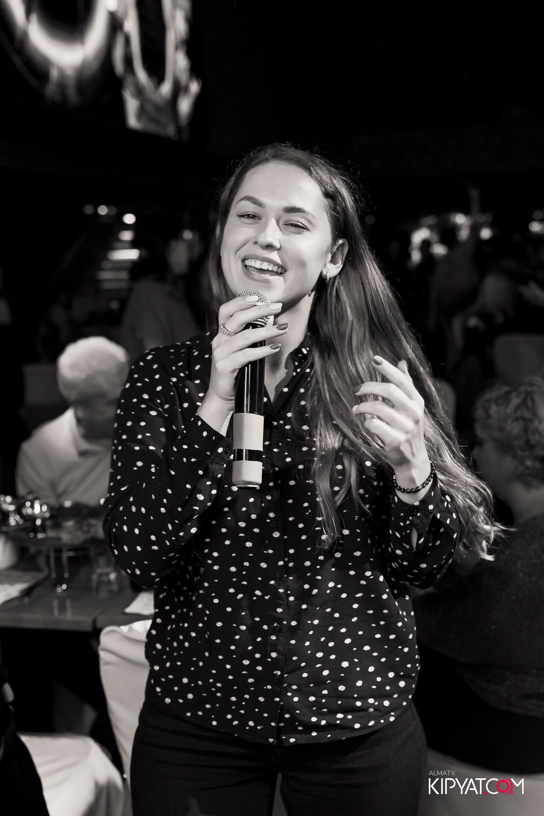 МУЗЫКАЛЬНОЕ ЛОТО В HIT RETRO. КИПЯТКОМ АЛМАТЫ!