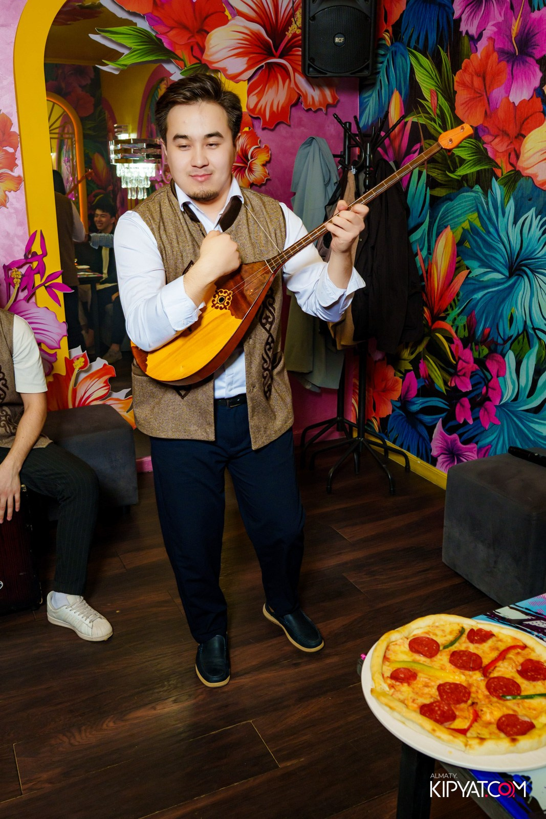 УХО И МЕДВЕДЬ НА САИНА. КИПЯТКОМ АЛМАТЫ!