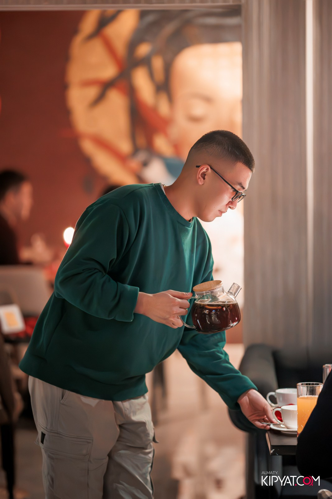 ARABIS НА ГАГАРИНА. КИПЯТКОМ АЛМАТЫ!