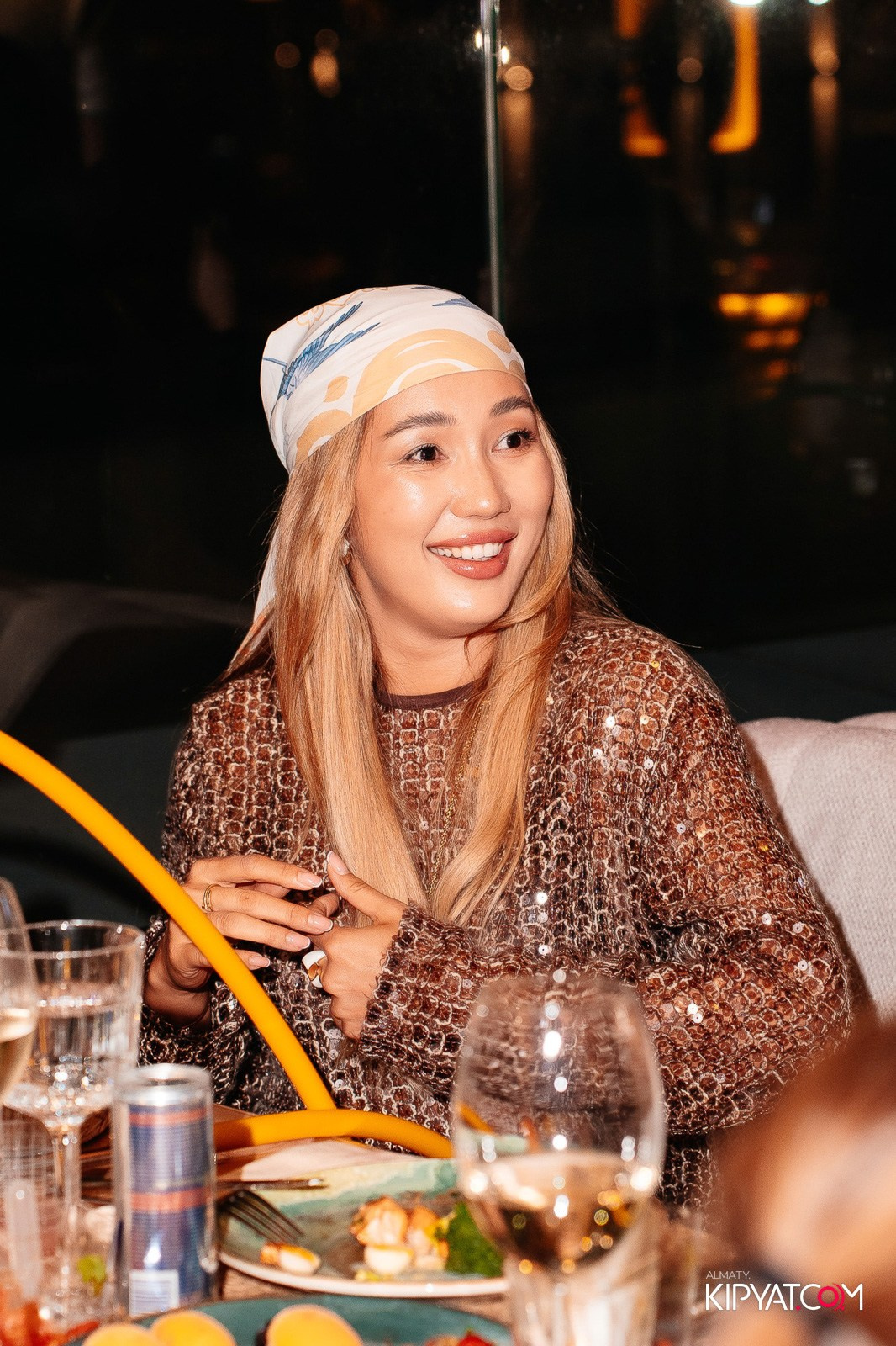 MOOD KARAOKE & TERRACE. КИПЯТКОМ АЛМАТЫ!