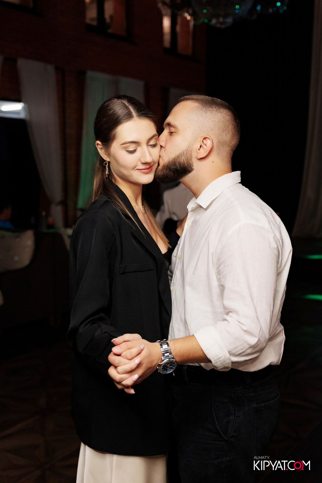 РЕСТОРАН ВЕСЕЛИДЗЕ НА ШАЛЯПИНА. КИПЯТКОМ АЛМАТЫ!