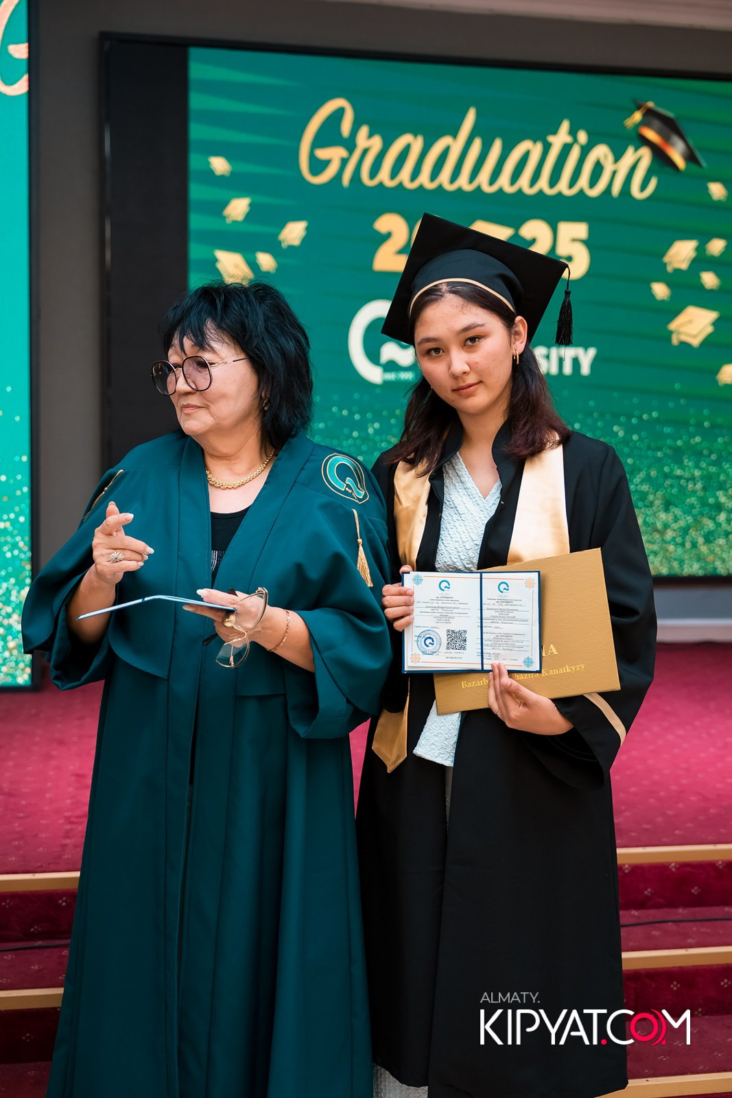 GRADUATION 2025 Q UNIVERSITY. КИПЯТКОМ АЛМАТЫ!