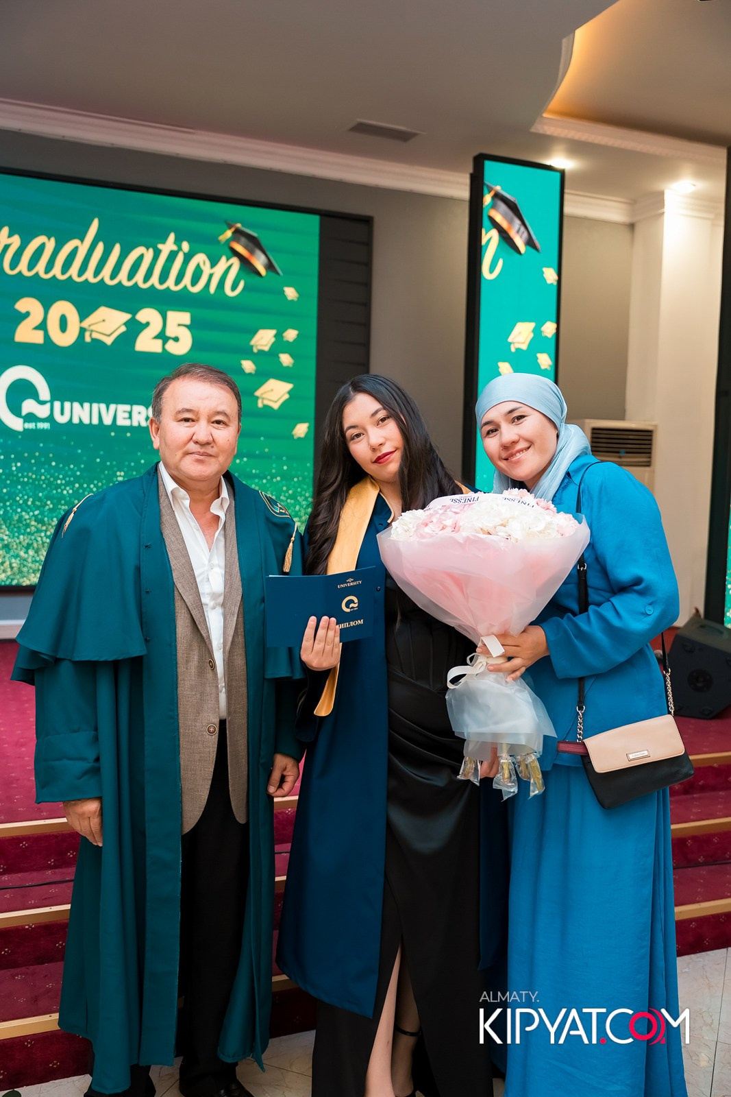 GRADUATION 2025 Q UNIVERSITY. КИПЯТКОМ АЛМАТЫ!