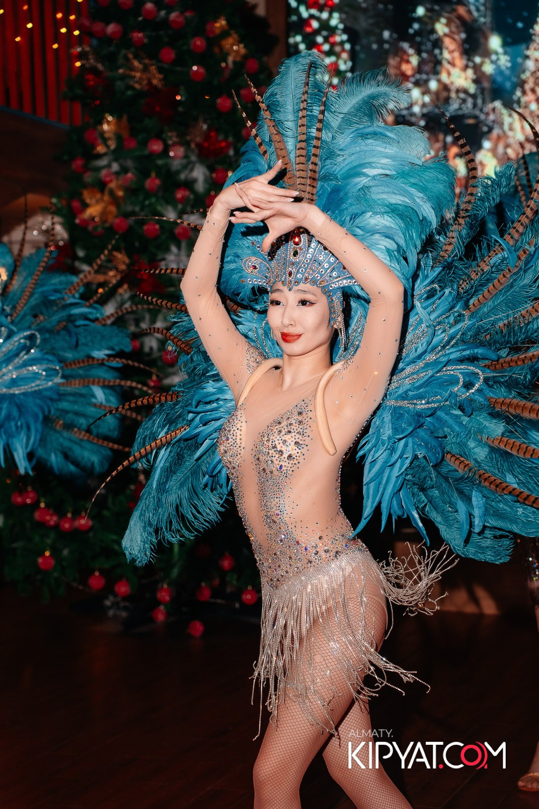 ГРУЗИНСКИЙ ДВОР НА КАБАНБАЙ БАТЫРА. КИПЯТКОМ АЛМАТЫ!