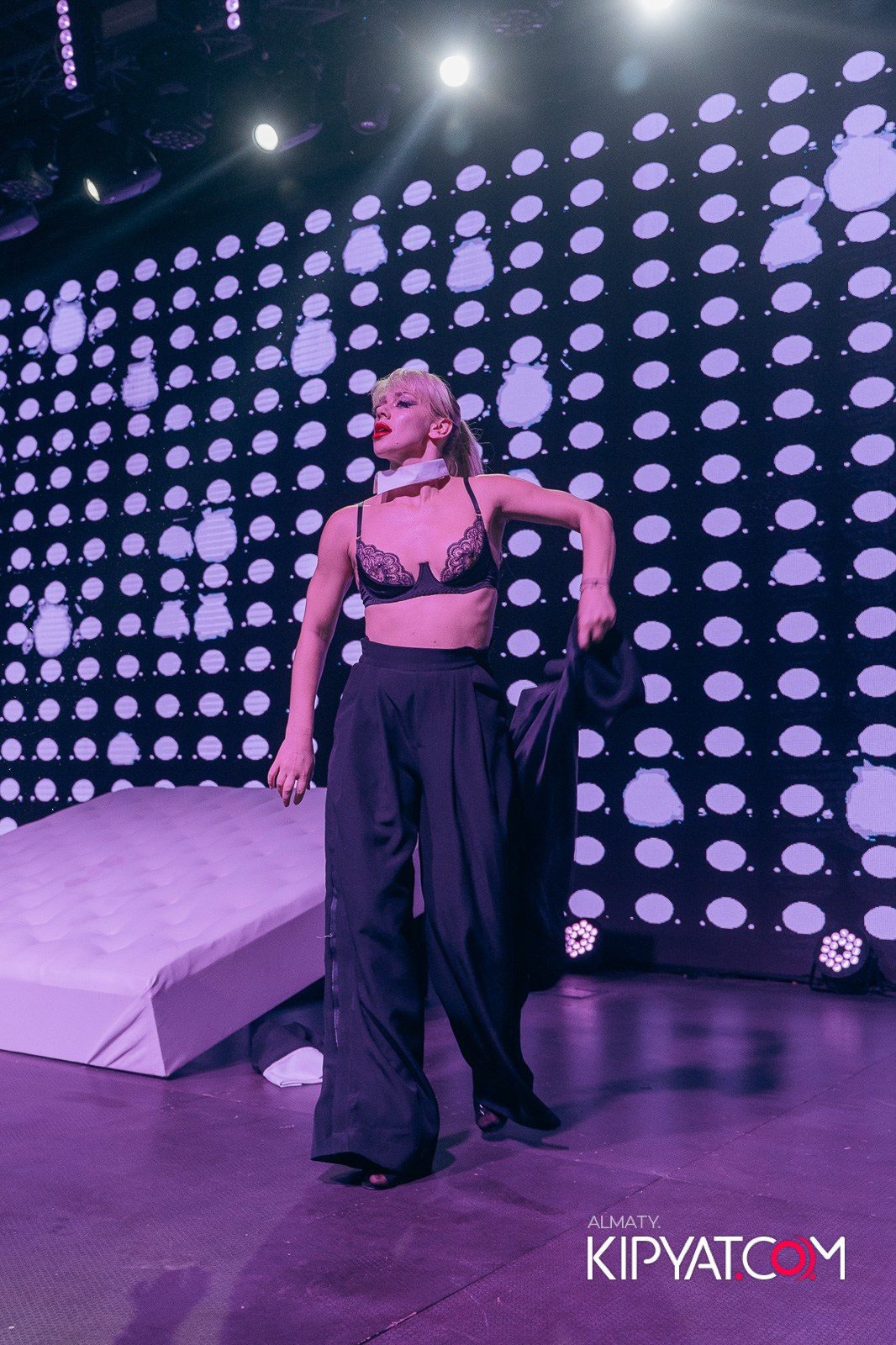 QUEEN. КИПЯТКОМ АЛМАТЫ!