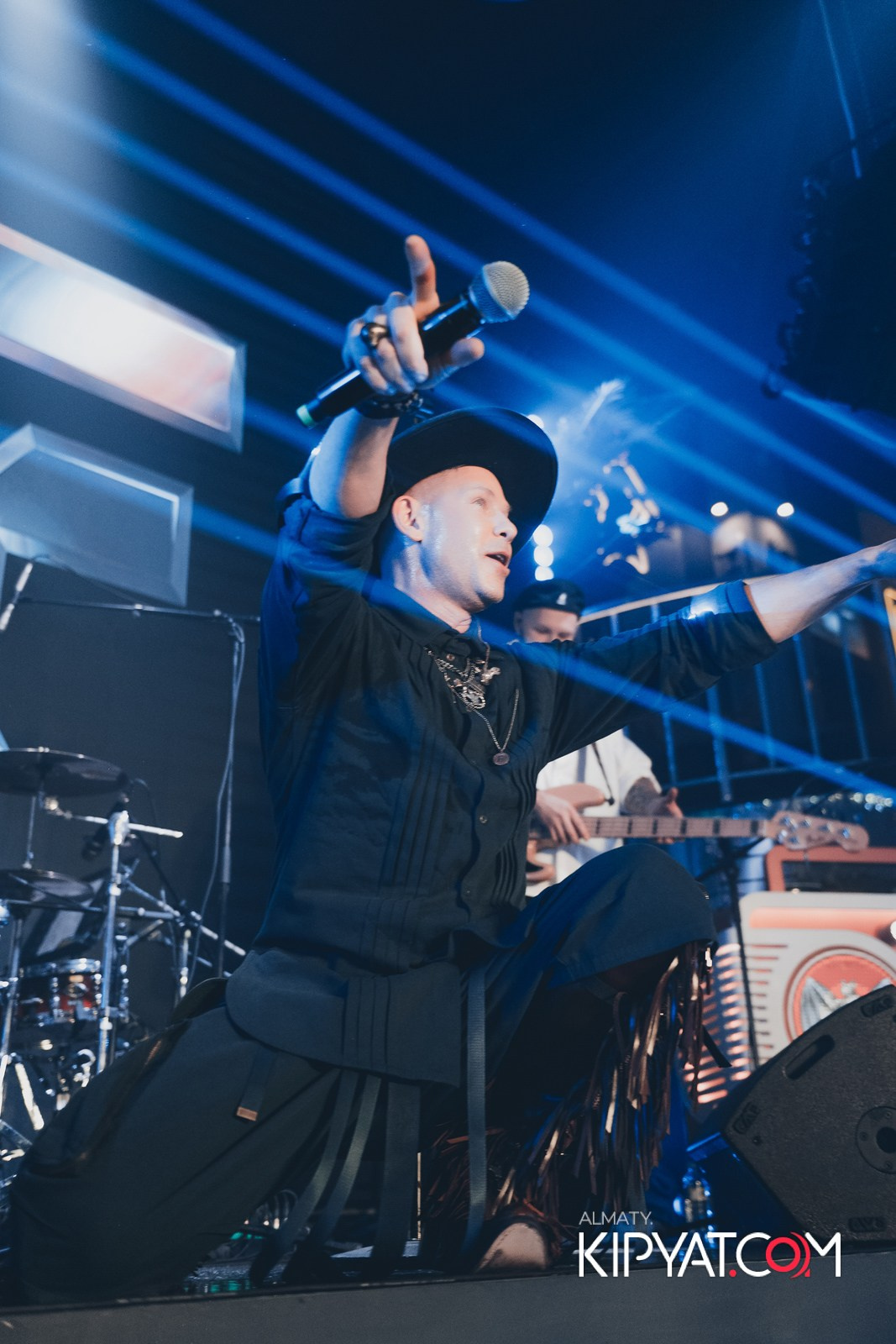 SANTA BARBARA — SPECIAL QUEST МИТЯ ФОМИН. КИПЯТКОМ АЛМАТЫ!