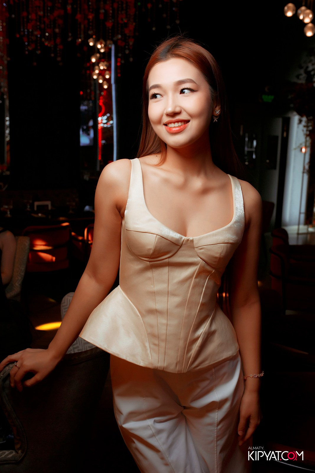 FRIENDS BAR & TERRACE. КИПЯТКОМ АЛМАТЫ! Фотосъемка мероприятий в Алматы