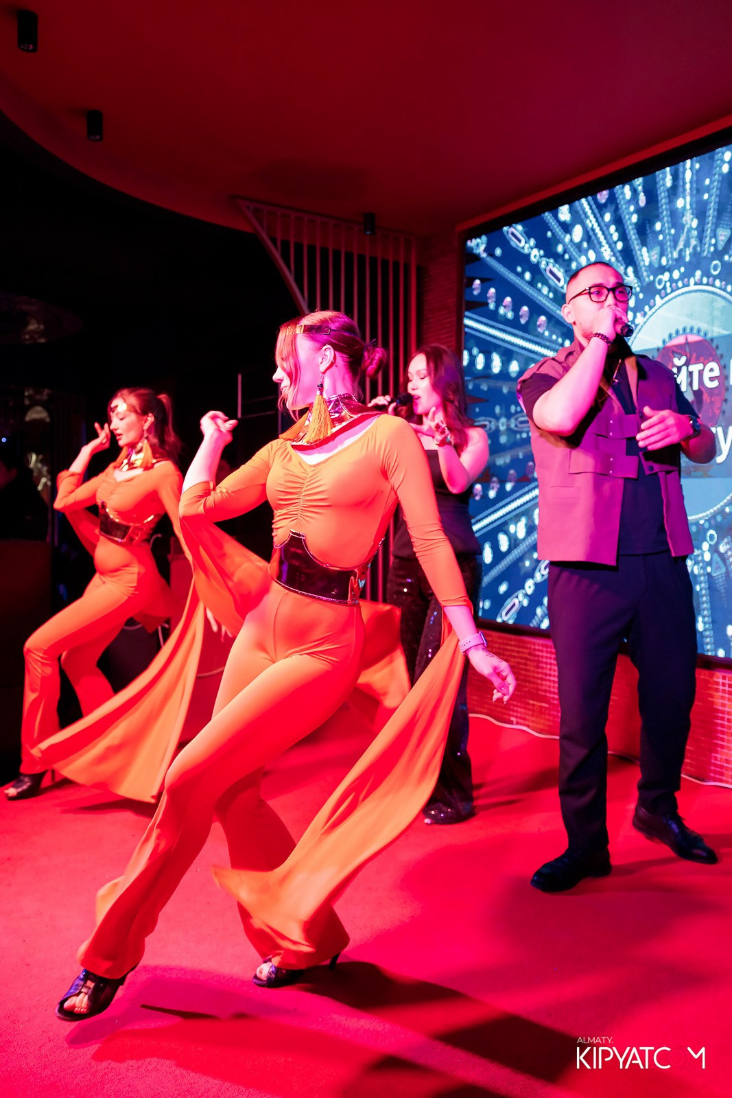 ЗАЯ, НА БИС. КИПЯТКОМ АЛМАТЫ! Фотосъемка мероприятий в Алматы