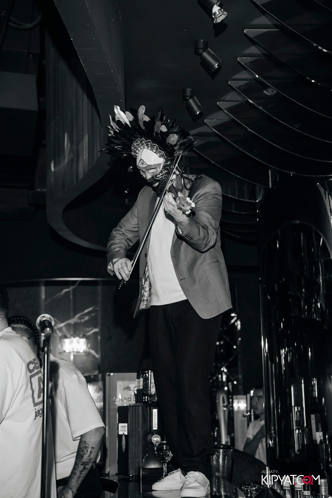 MOOD KARAOKE & TERRACE. КИПЯТКОМ АЛМАТЫ!