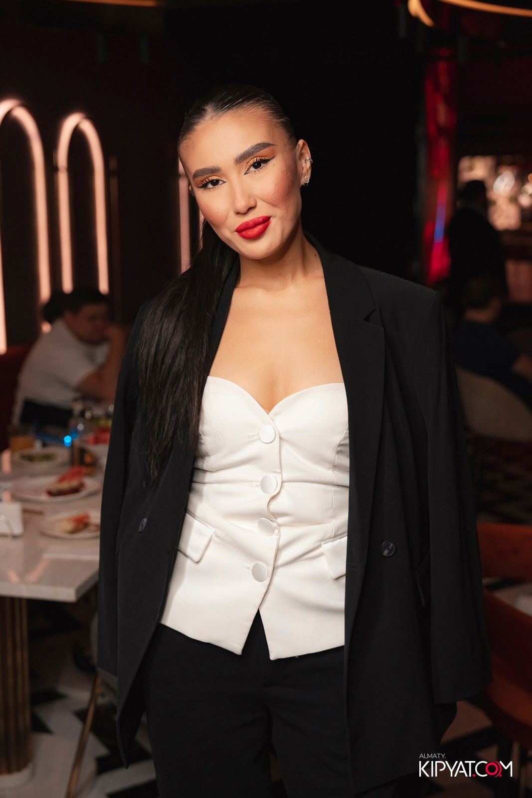 QUEEN. КИПЯТКОМ АЛМАТЫ!