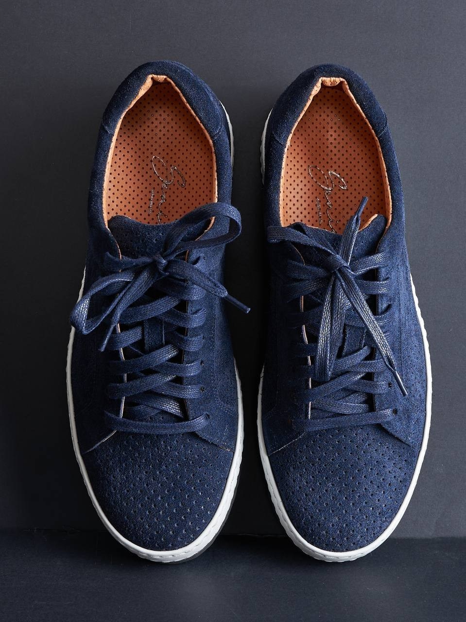 Предметная имиджевая фотосъёмка. Фотосъёмка для марктеплейсов Studio 11.11