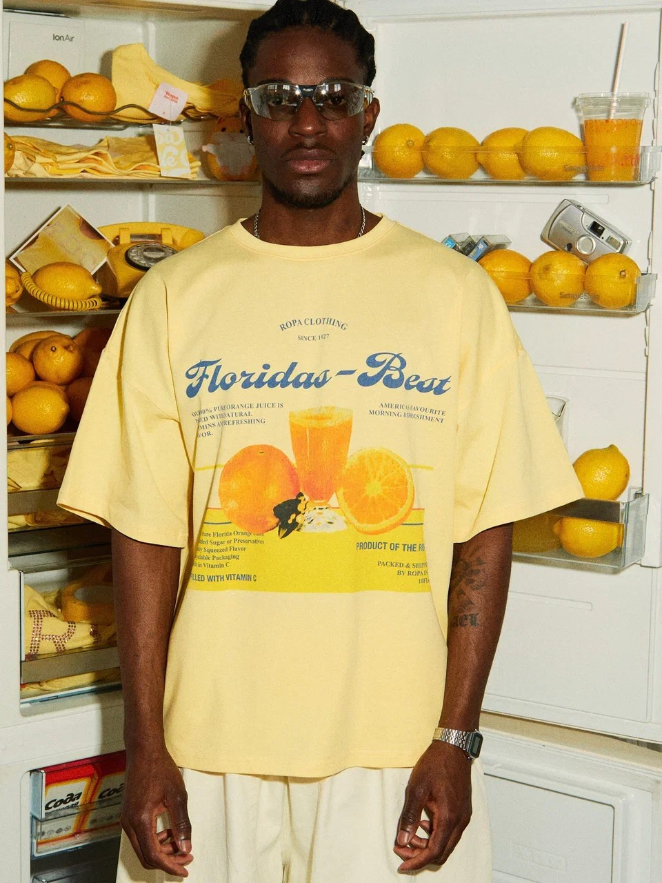 Профессиональная предметная съемка одежды для интернет-магазинов в Москве мы создадем продающие фото вашей коллекции на белом фоне для сайта и маркетплейсов проводим съемки под ключ.