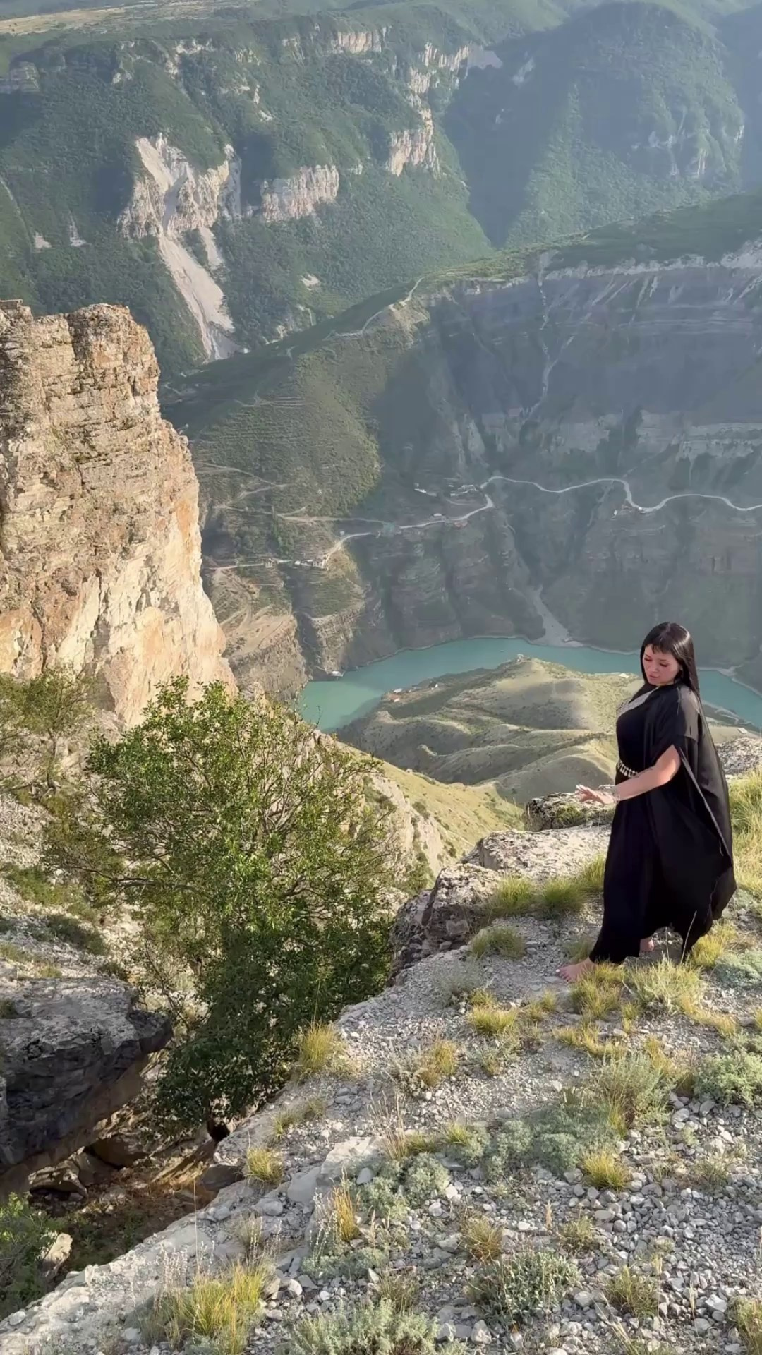 Фотосессия на каньоне. Фотограф Дагестан | Лошади | Этноплатья | Туры