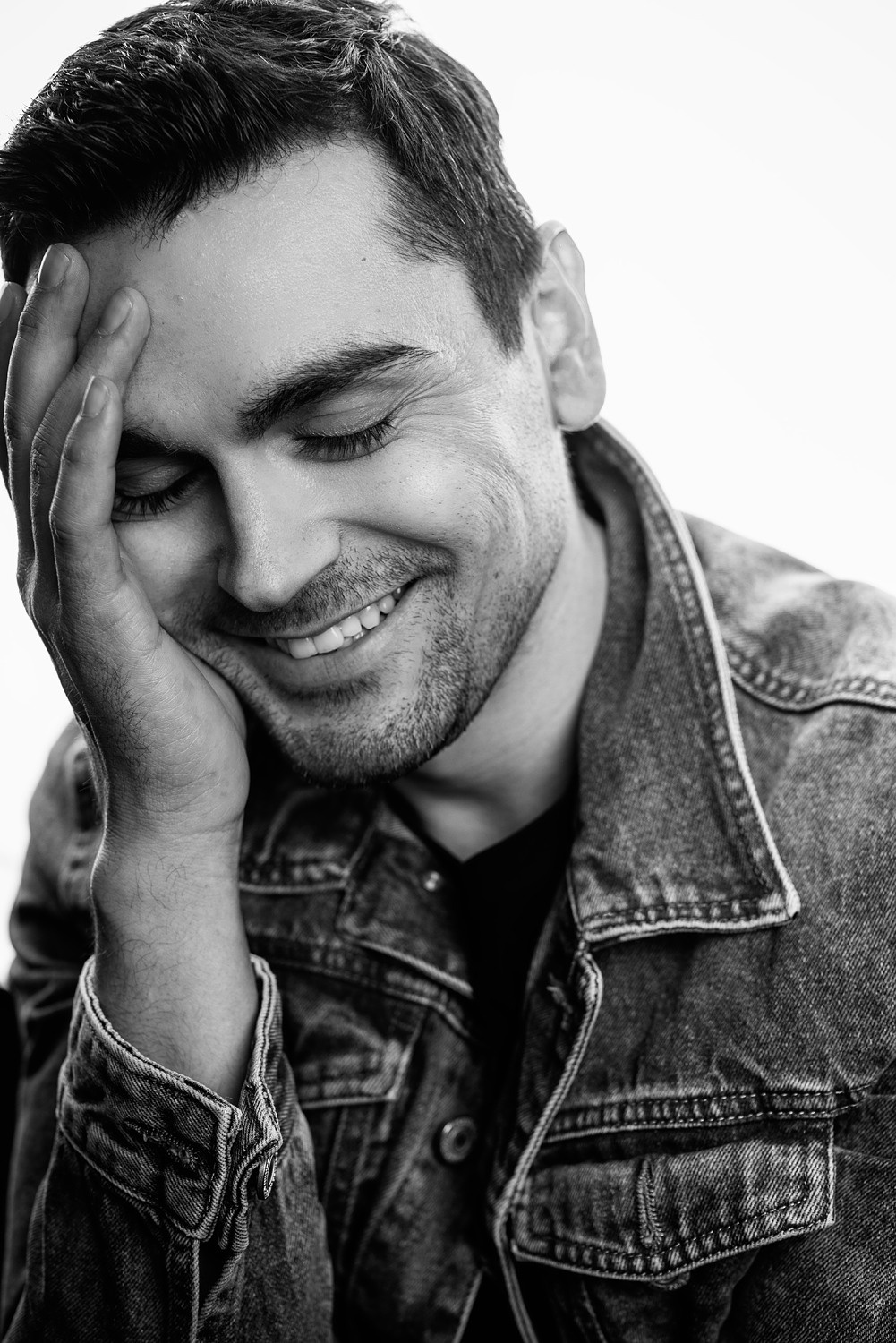 Альбом. Руслан Китайгородский. Фотограф Михаил Ряховский