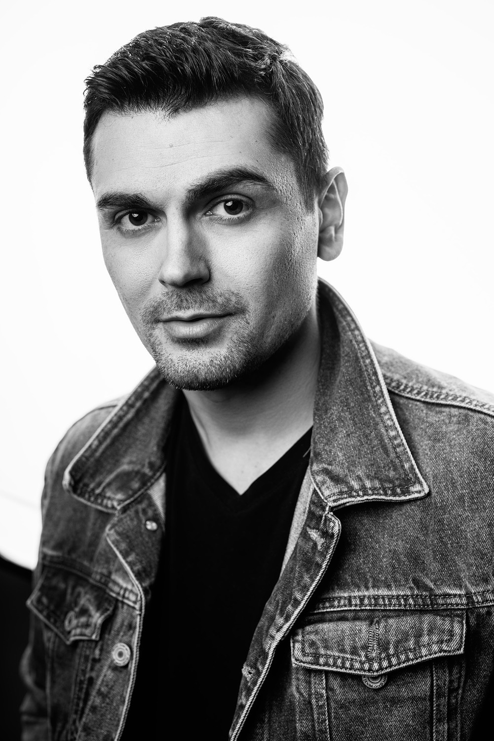 Альбом. Руслан Китайгородский. Фотограф Михаил Ряховский