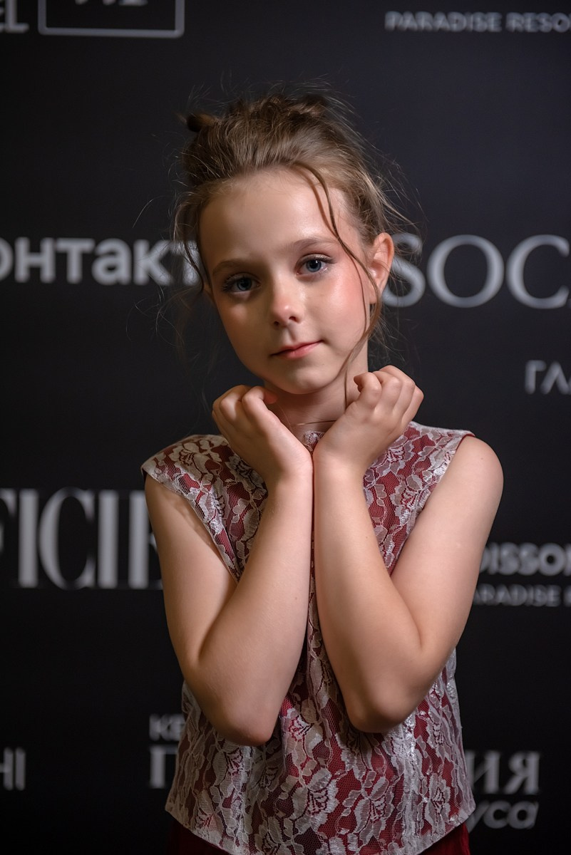 SochiFashionWeek2024 дизайнер Анохина Светлана. Семейный и коммерческий фотограф в Сочи Александр Бодунов