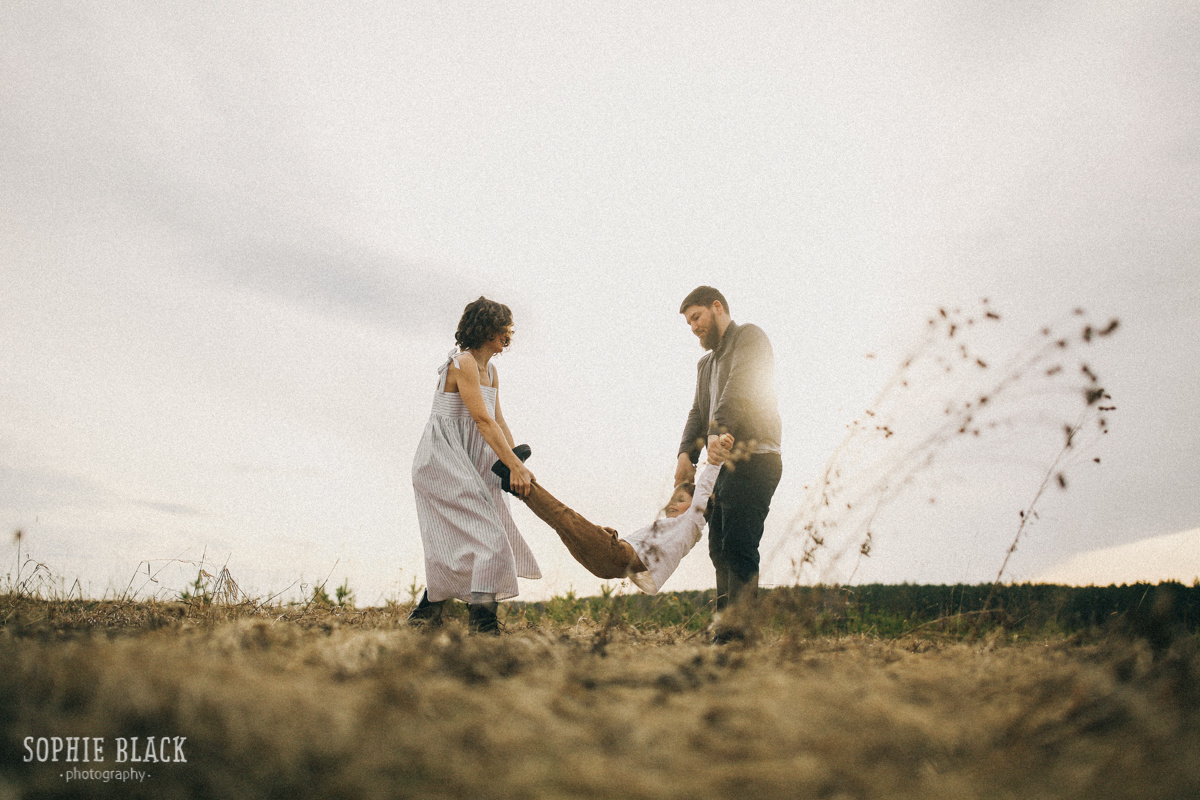 Домик в Сосновом Лесу. Соня Черных (sophieblack)