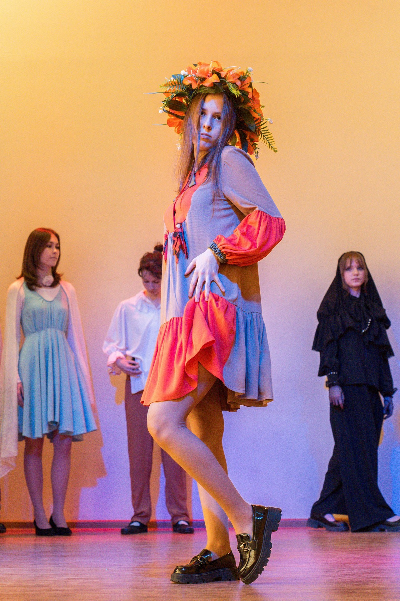 Царскосельский кутюрье. Репортажная съёмка в Санкт-Петербурге, Константин Петров