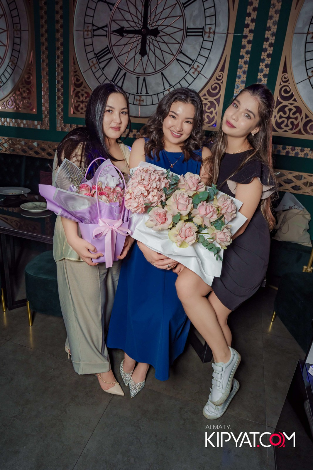 MOOD KARAOKE & TERRACE. КИПЯТКОМ АЛМАТЫ! Фотосъемка мероприятий в Алматы