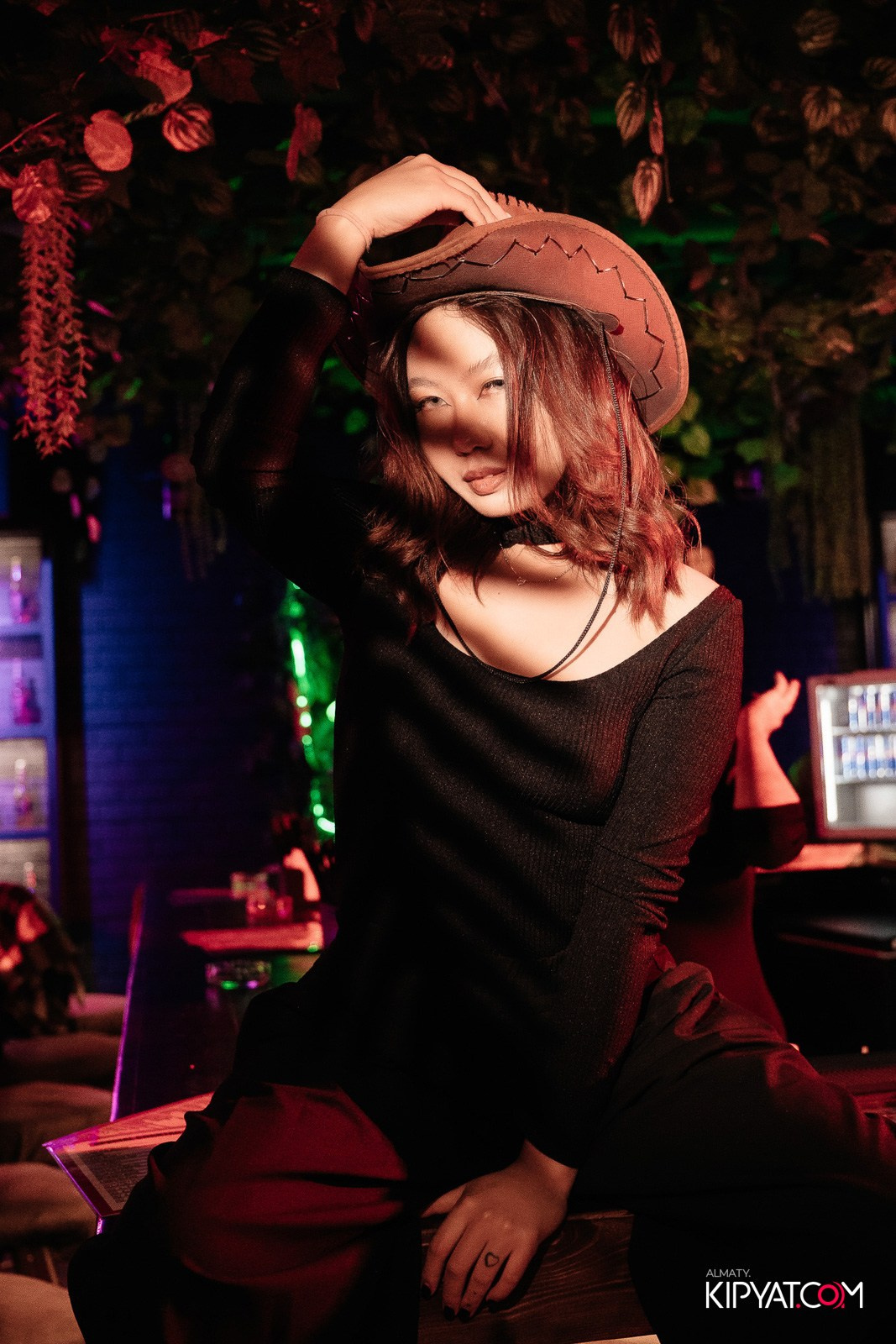 SKY BAR. КИПЯТКОМ АЛМАТЫ!