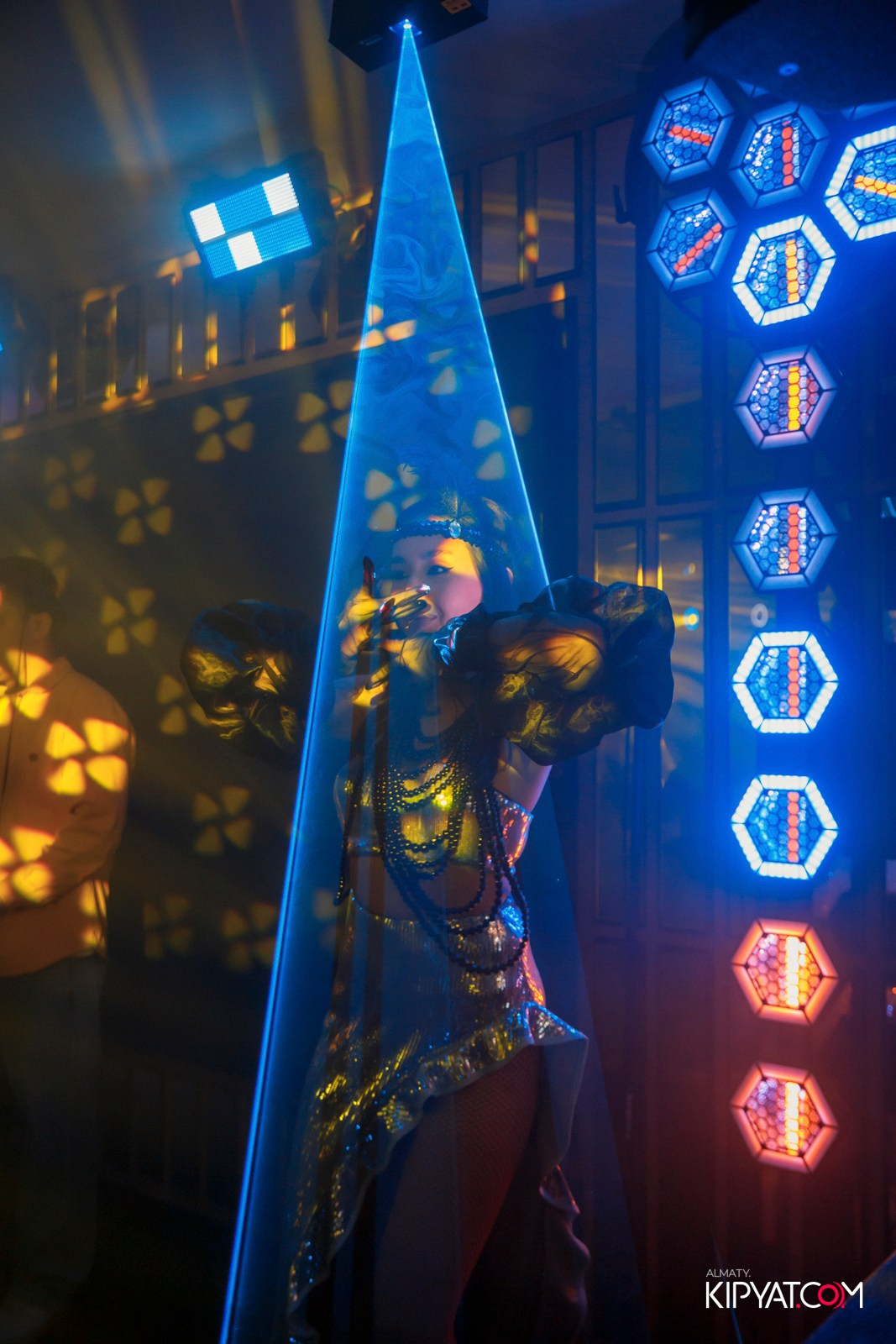 УХО И МЕДВЕДЬ НА КУРМАНГАЗЫ. КИПЯТКОМ АЛМАТЫ! Фотосъемка мероприятий в Алматы