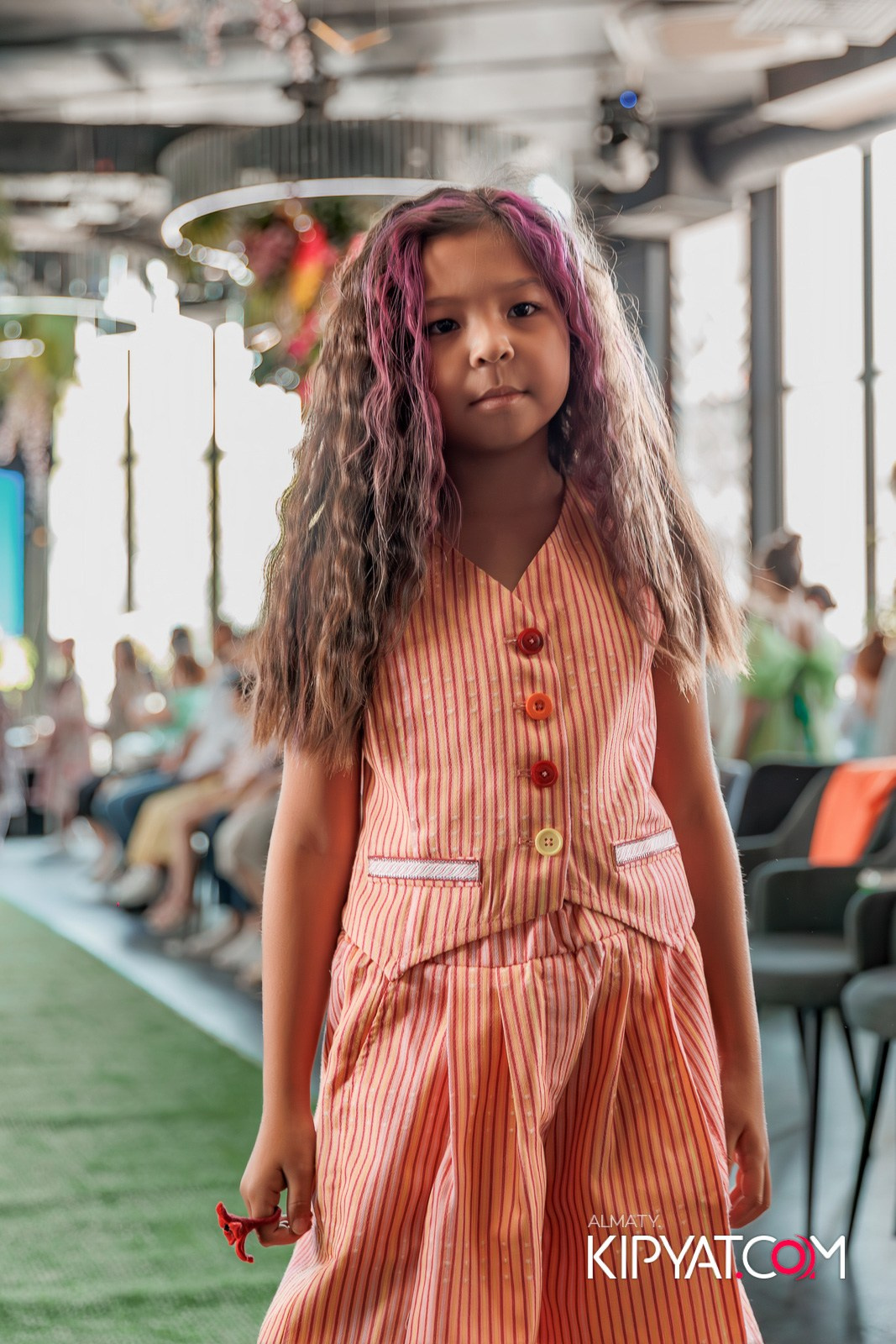 PROM KIDS FASHION SHOW. КИПЯТКОМ АЛМАТЫ!