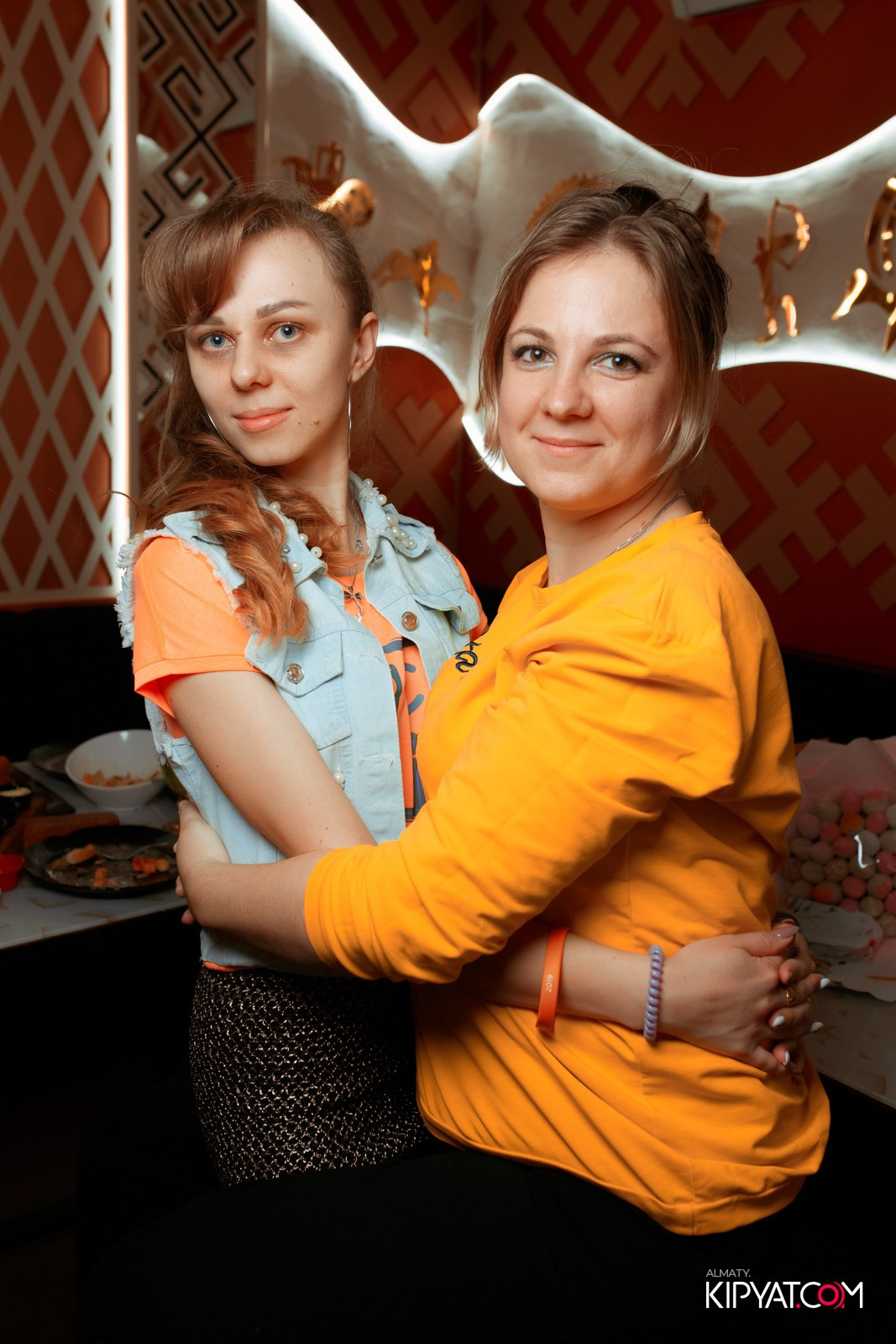 УХО И МЕДВЕДЬ НА ГАГАРИНА. КИПЯТКОМ АЛМАТЫ!